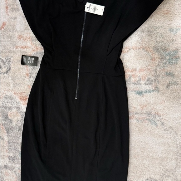 Express Elegant Black Midi Dress - Picture 3 of 4
